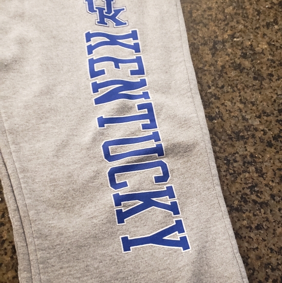 Sweatpants - Picture 1 of 2